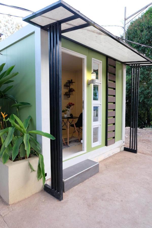 J & J Homestay Coron Exterior foto