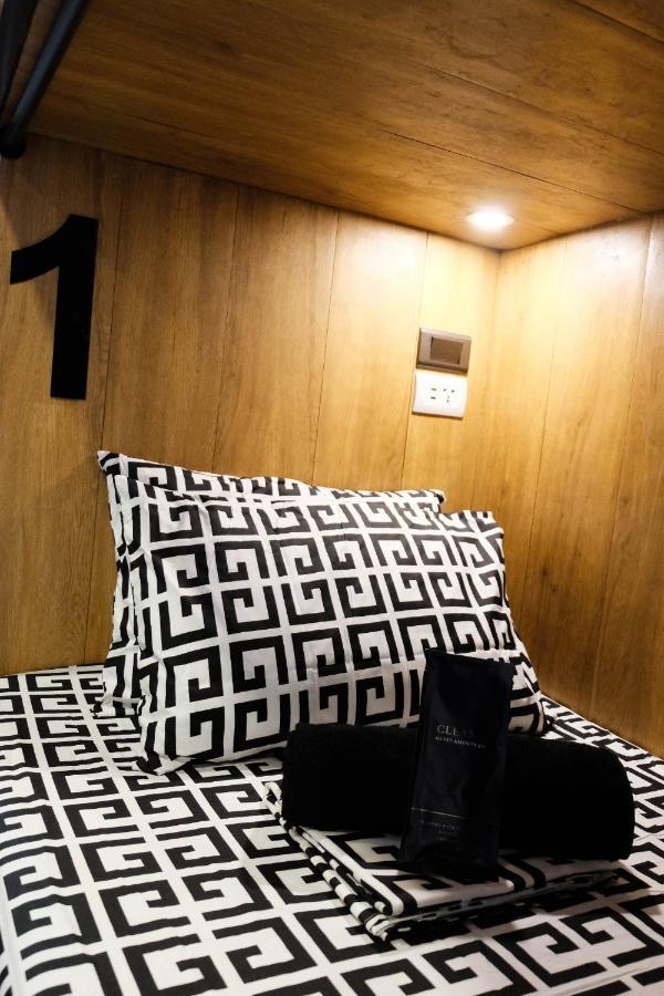 J & J Homestay Coron Exterior foto